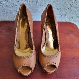 Gucci Tan Peep-Toe Heels
